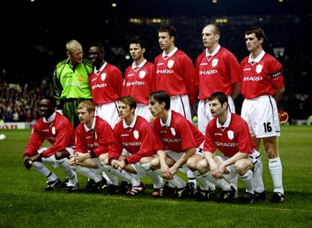 在俱乐部中 在俱乐部中